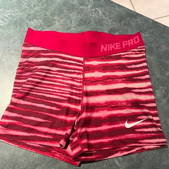 Nike Pants - Nike pros
